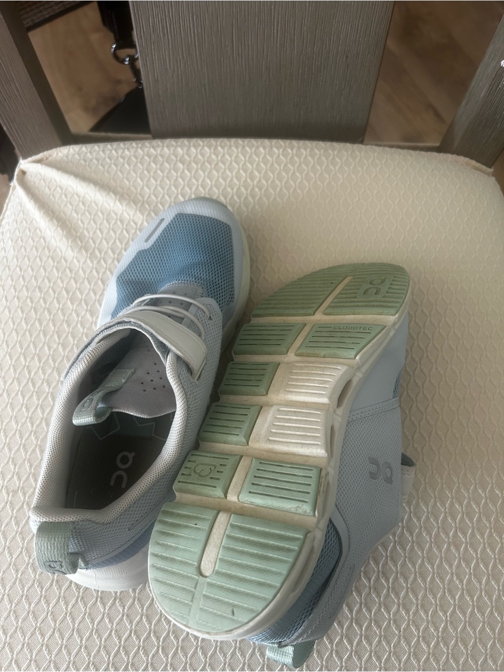 On Running Kids Light Blue Velcro Cloud Sneaker